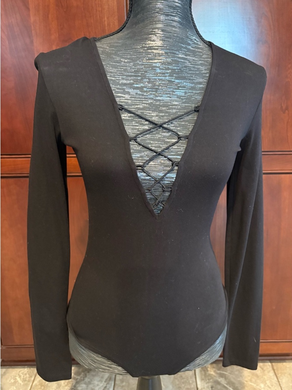 Guess Black Long-Sleeve V-Neck Lace-Up Bodysuit - Picture 2 of 5
